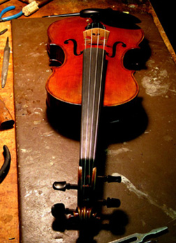 violin-shop.jpg